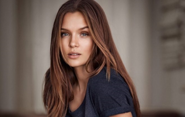 josephine skriver pelo