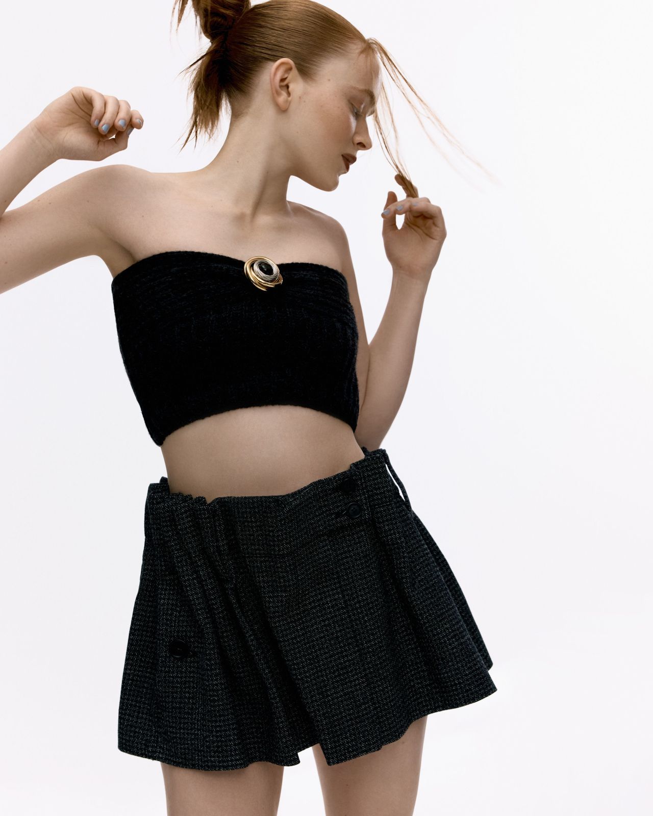 sadie-sink-for-glamour-usa-november-2025-by-arseny-jabiev-10