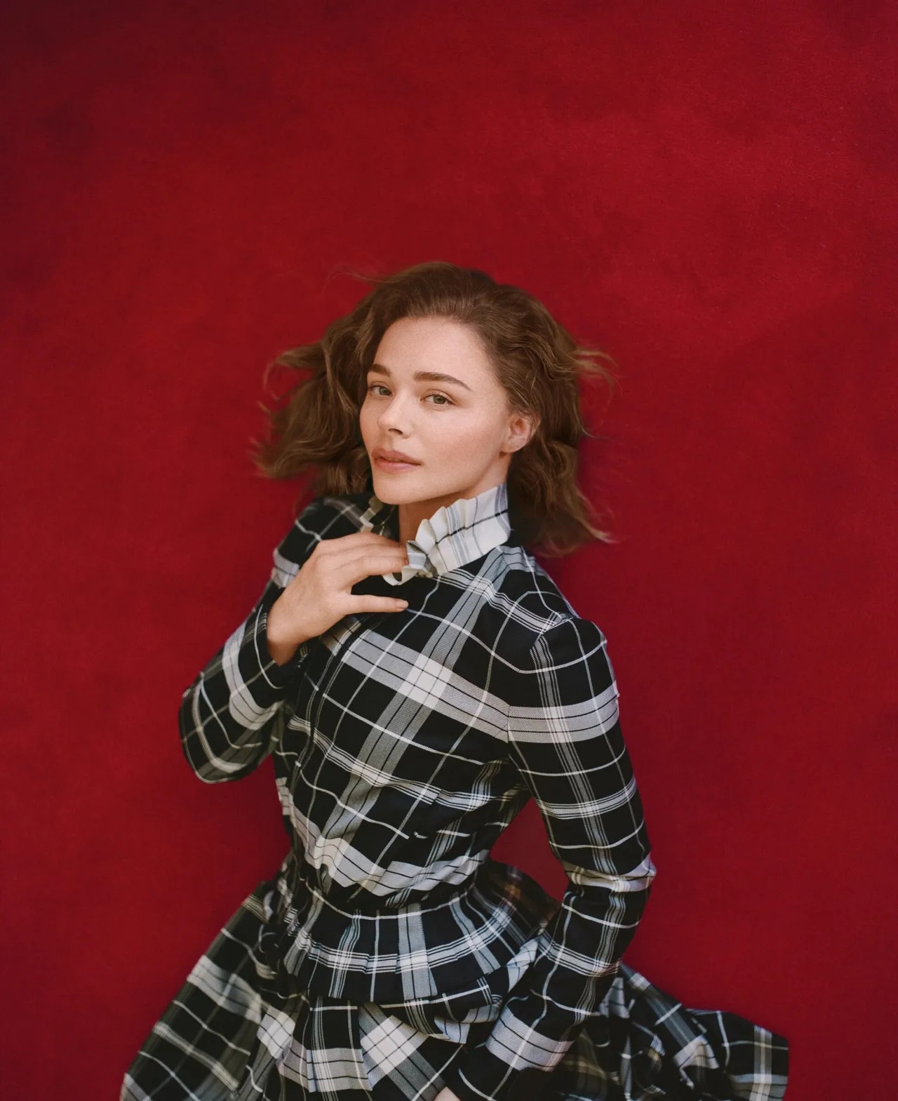 chloe-grace-moretz-for-s-moda-september-2026-by-thomas-whiteside-0