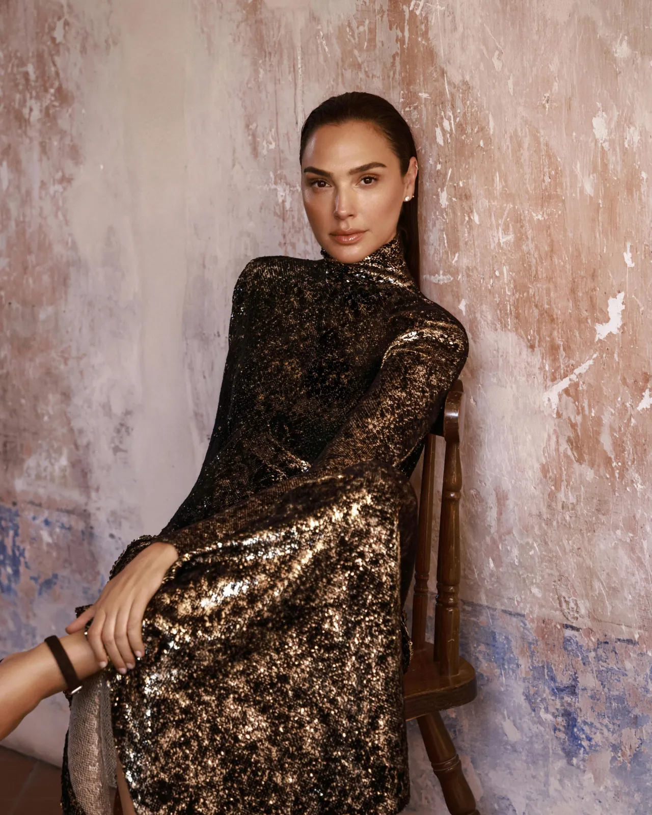 gal-gadot-in-three-editorial-looks-for-modern-luxury-manhattan-september-2026-14