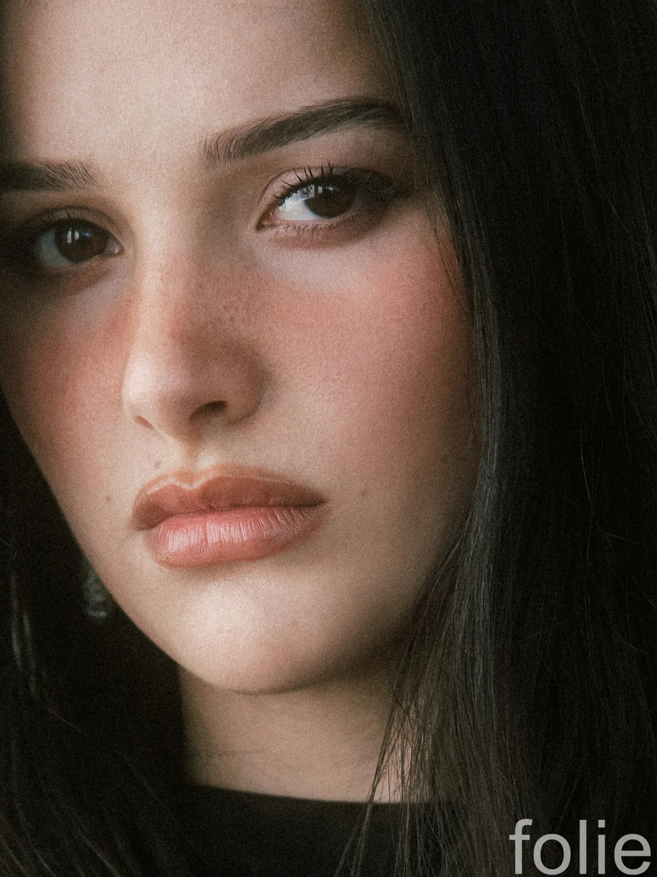 jules-leblanc-for-folie-magazine-may-2026-15